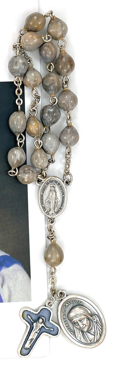 Z068: St. Teresa of Calcutta Chaplet ($15.99 CAD)
