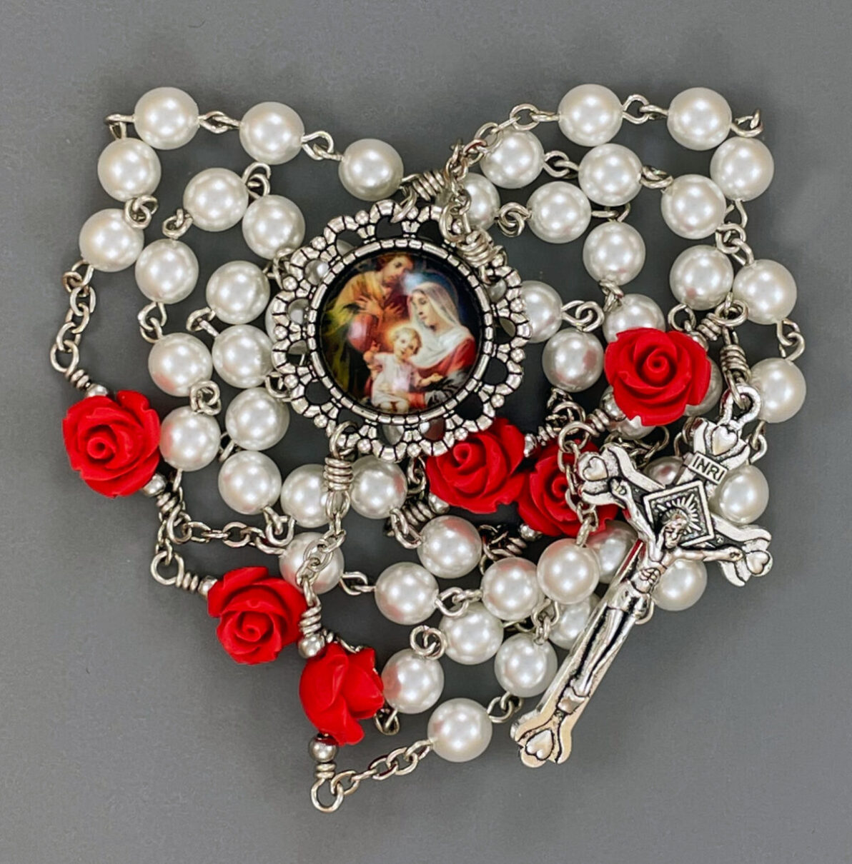 Christmas Roses and Pearls Rosary ($32.99 CAD)