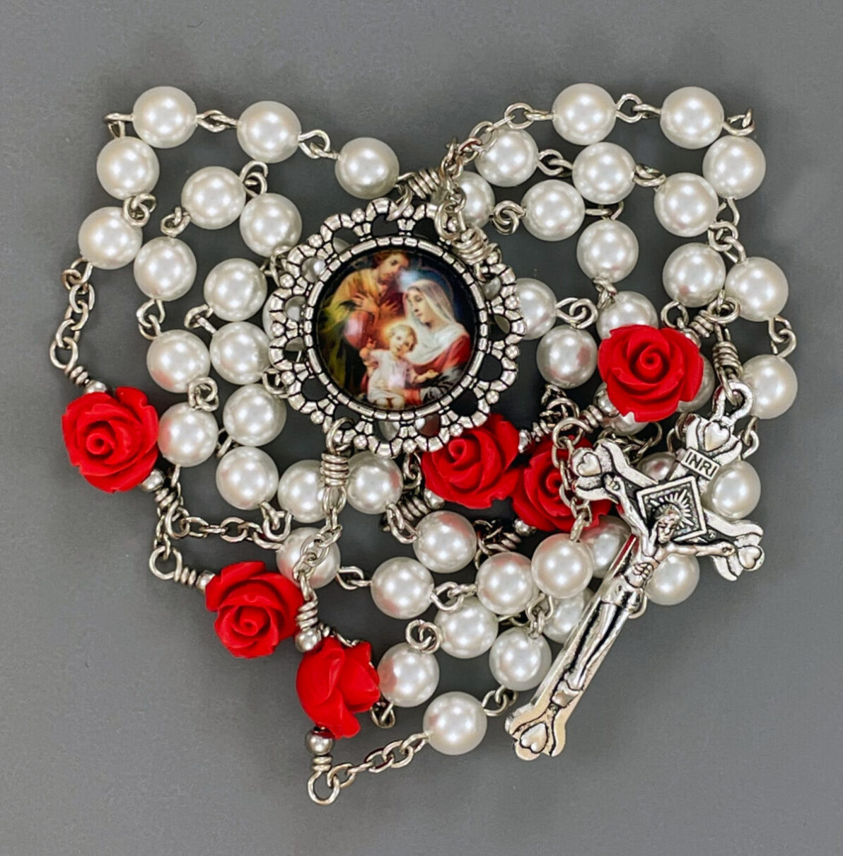 Christmas Roses and Pearls Rosary: $32.99 (CAD)