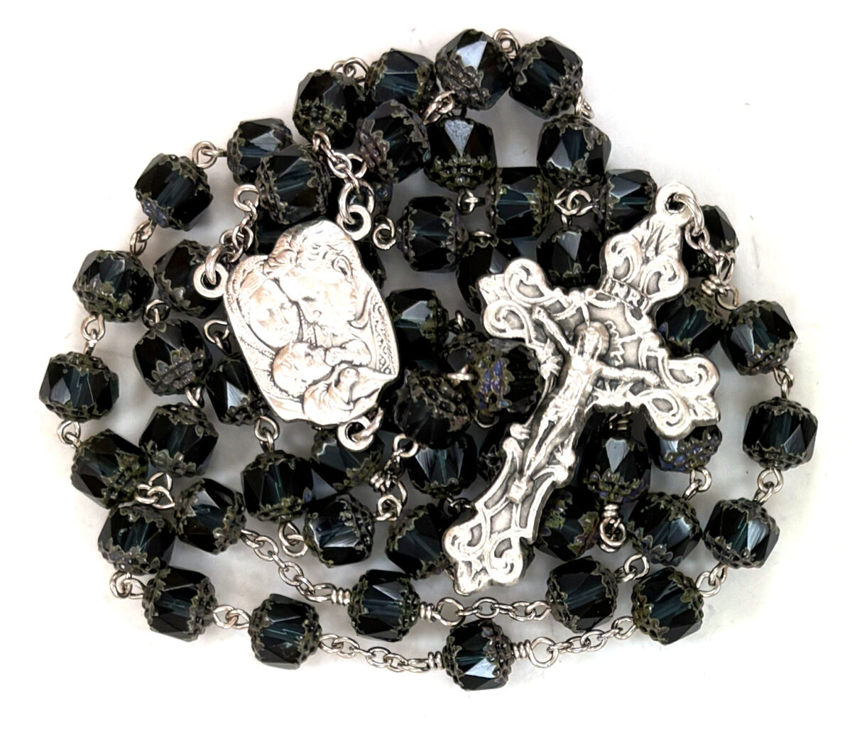 Cathedral Cut Holy Family Rosary: $44.99 (CAD)