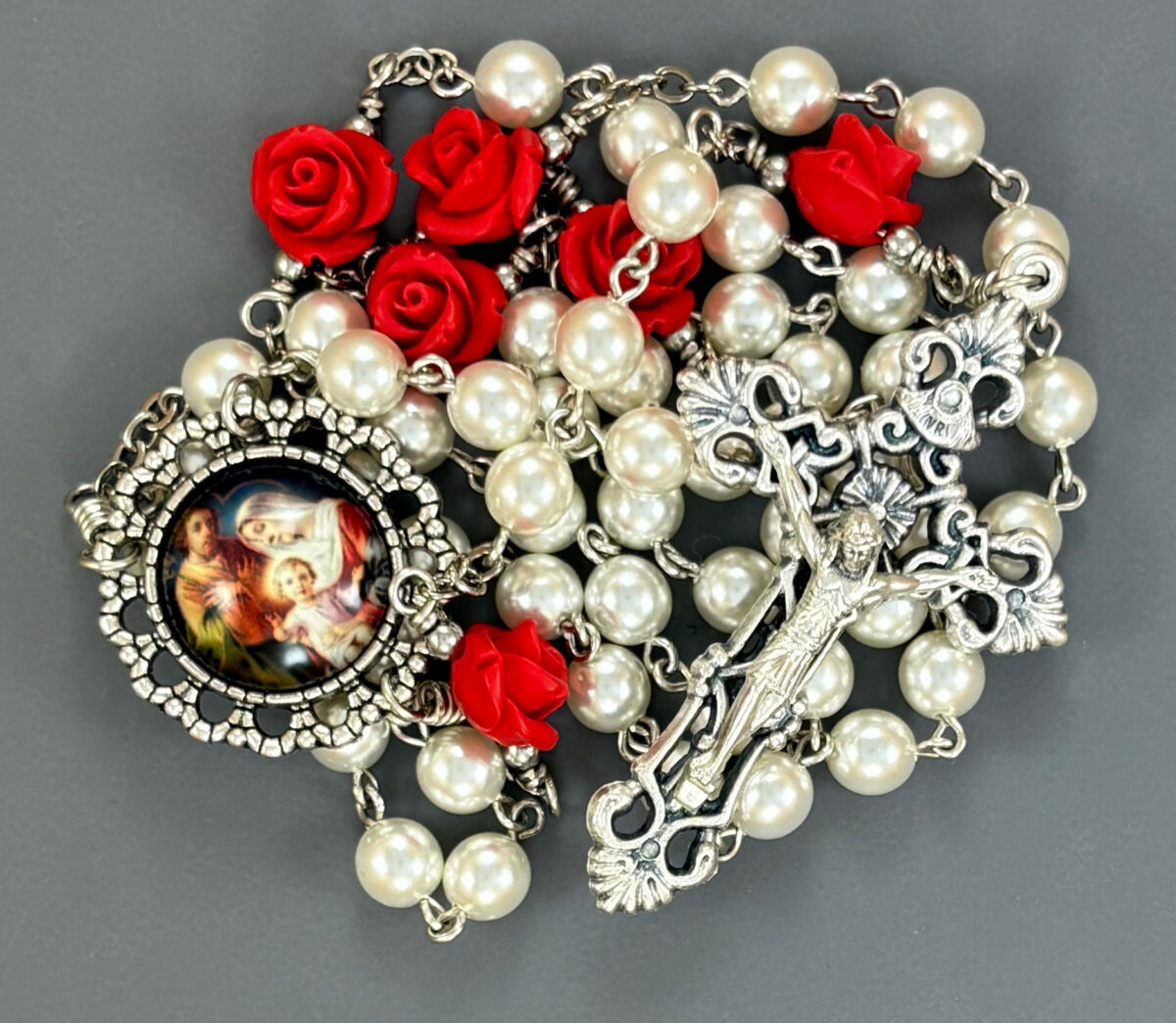 Christmas Roses and Pearls Rosary: $34.99 (CAD)